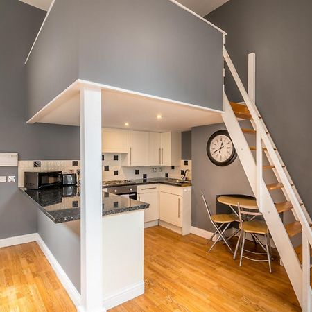 Platform City Studio With Parking Кингстон-апон-Халл Экстерьер фото